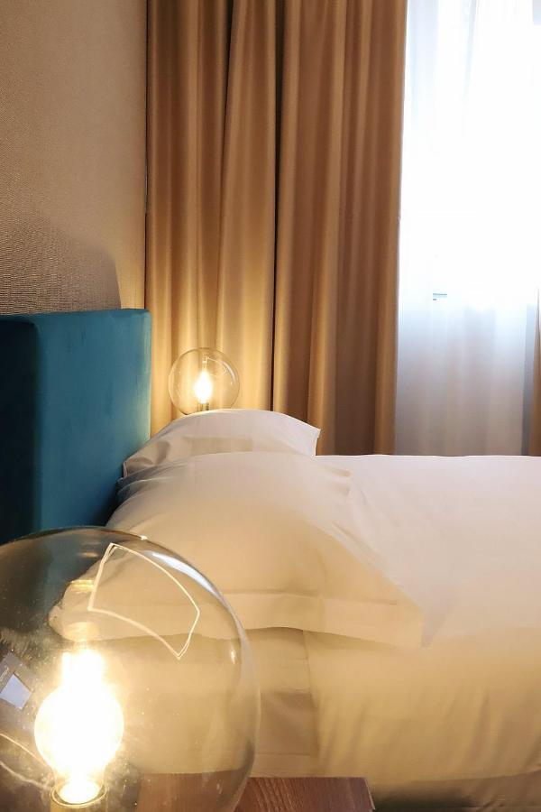 Outside Boutique Hotel Foggia Dış mekan fotoğraf